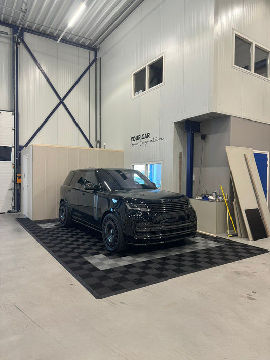 Innovatieve oplossingen voor uw garage met Tegelglow PVC Vloeren
